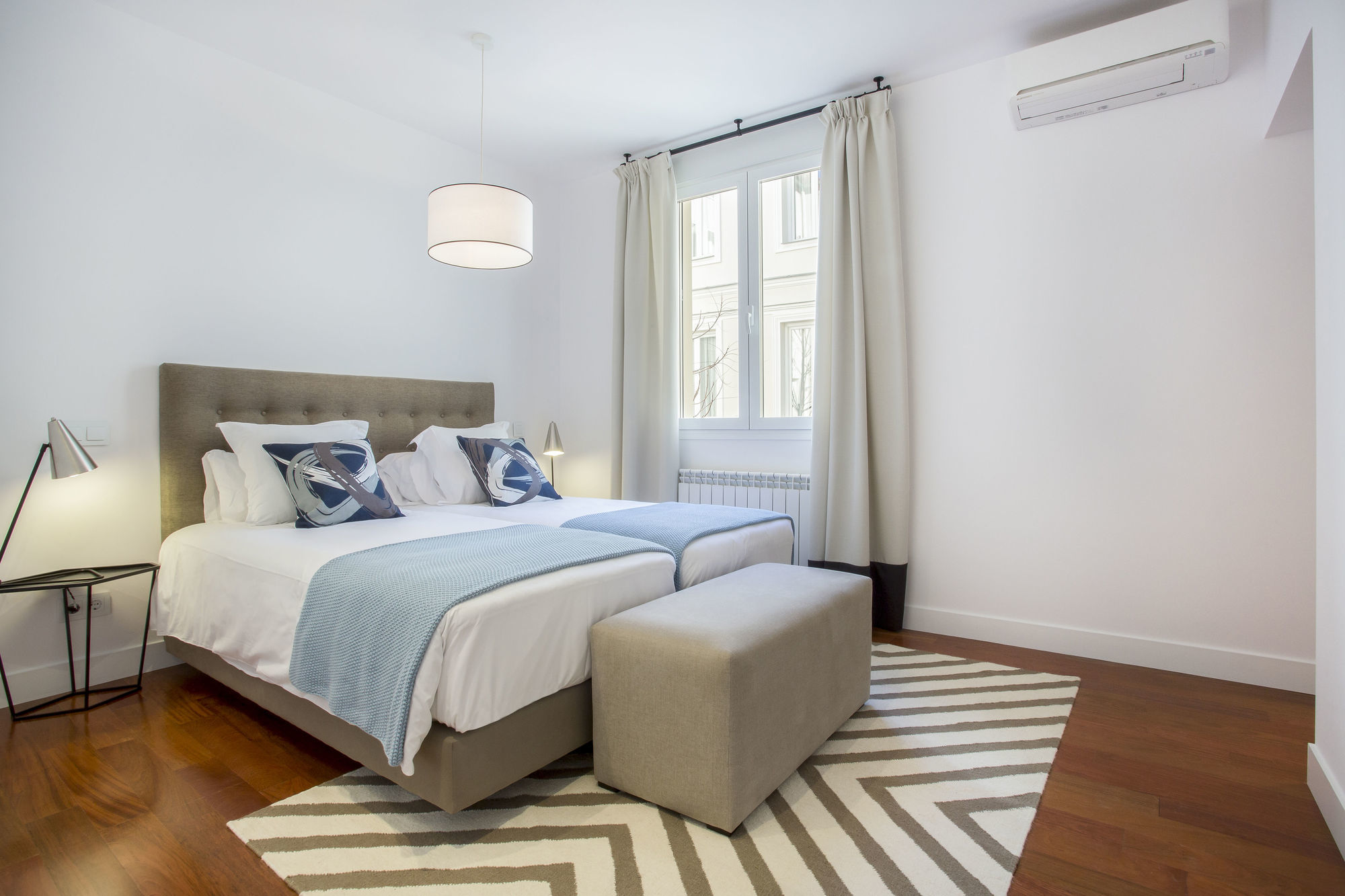 Slow Suites Augusto Madrid Inreriör bild