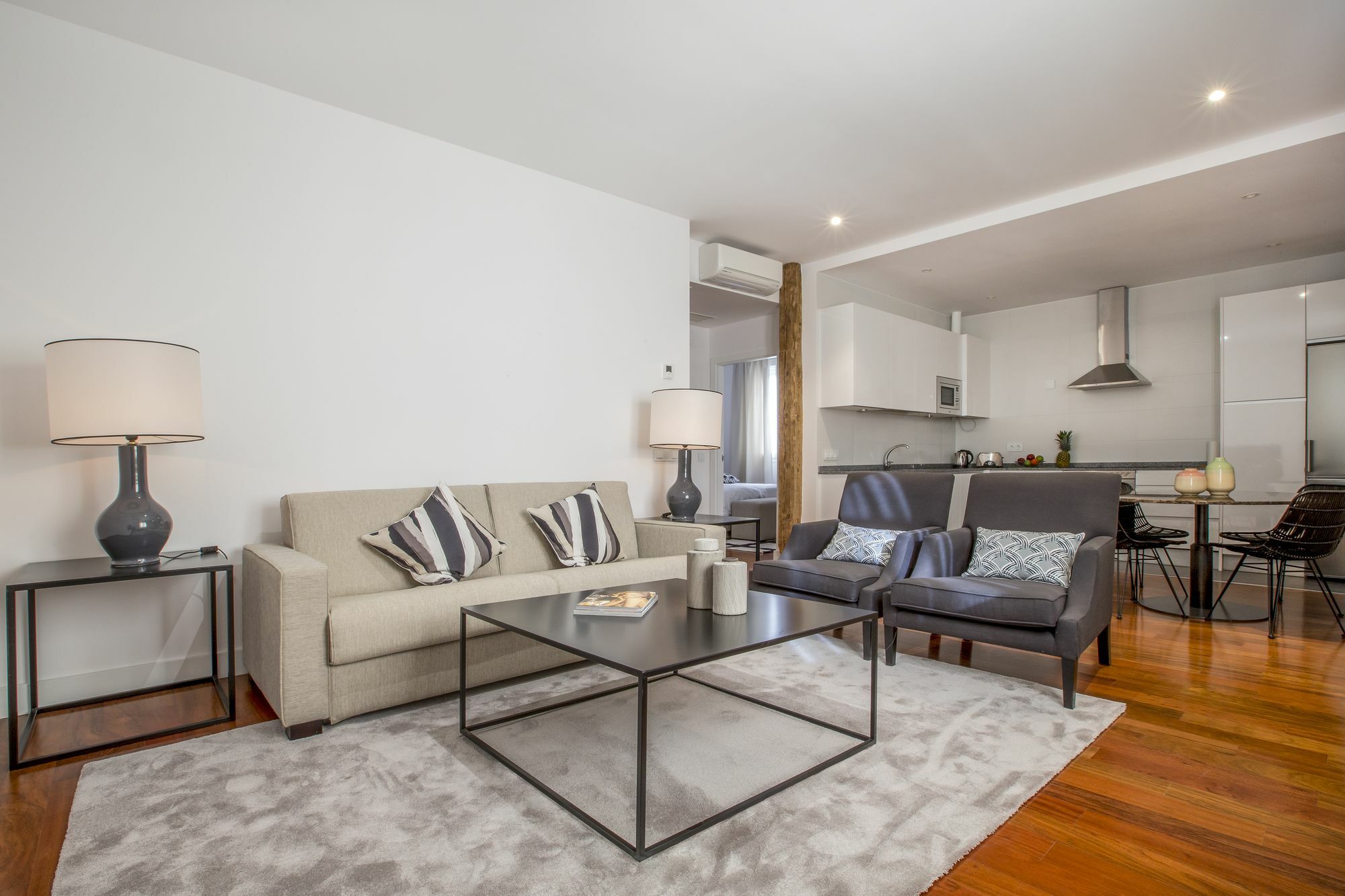 Slow Suites Augusto Madrid Exteriör bild